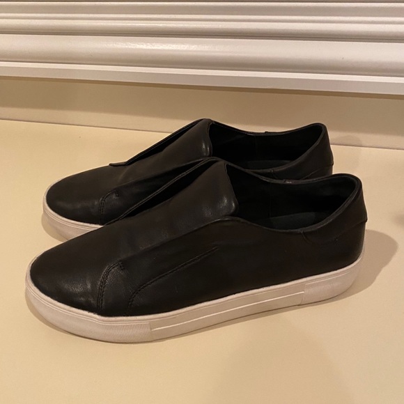 J/Slides NYC - Picture 4 of 5